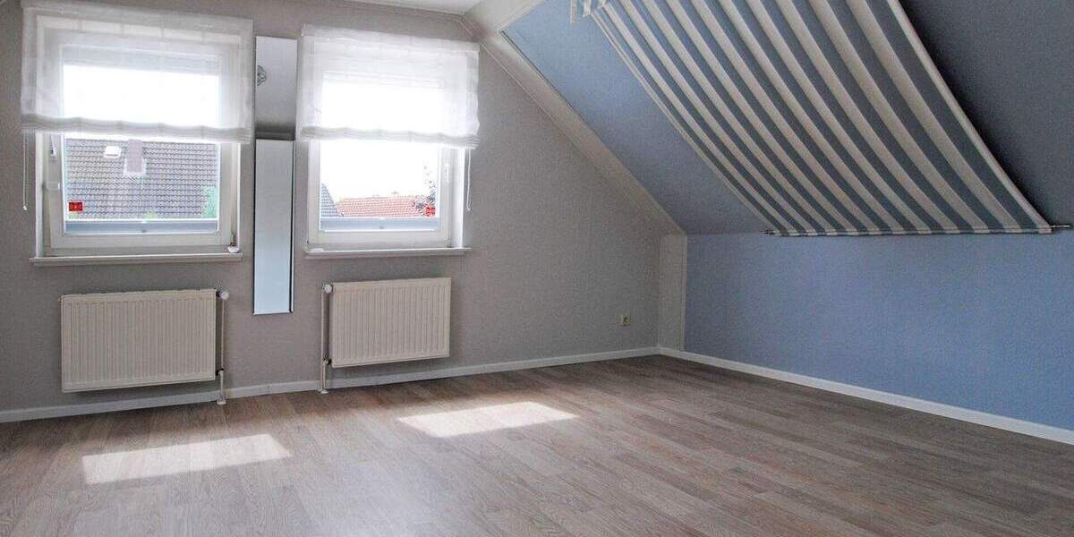 Einfamilienhaus Henstedt-Ulzburg Ulzburg - 4 Zimmer, 136 m&sup2;, 598.000&euro; | Angebot:25708425