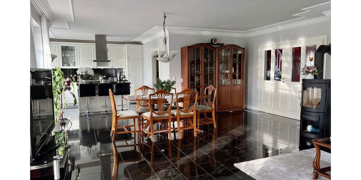 Einfamilienhaus Bad Oldesloe - 7 Zimmer, 204 m&sup2;, 795.000&euro; | Angebot:25775549