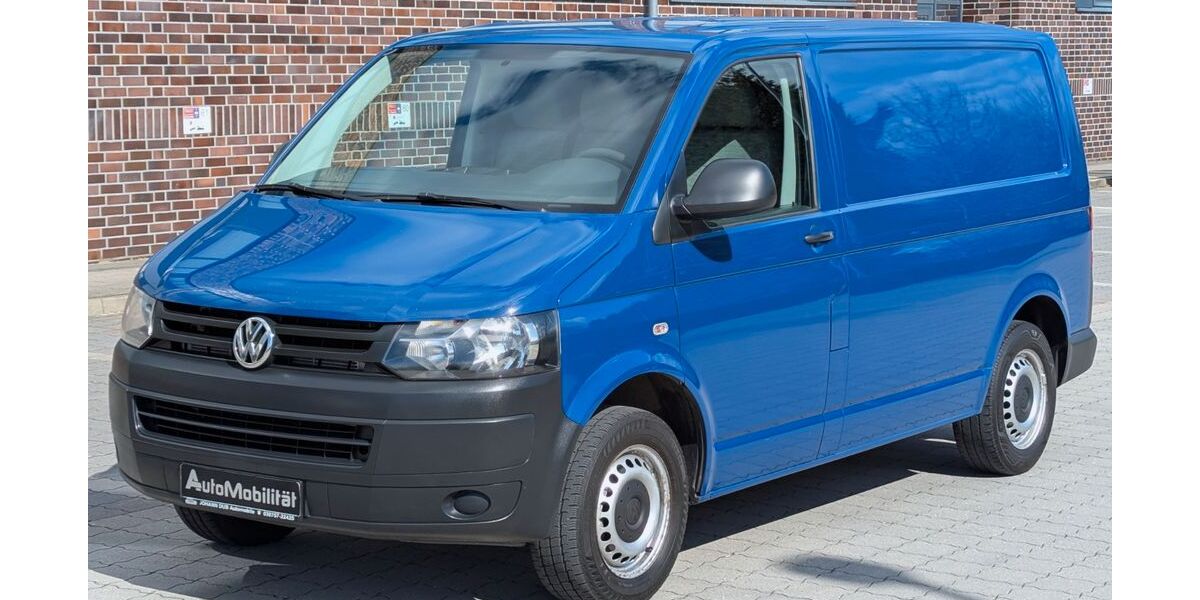 VW T5 Kombi 328.654 km 4.989 &euro; BARSBÜTTEL 22885