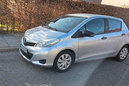 Toyota Yaris 267.000 km 3.400 &euro; Hamburg 21077
