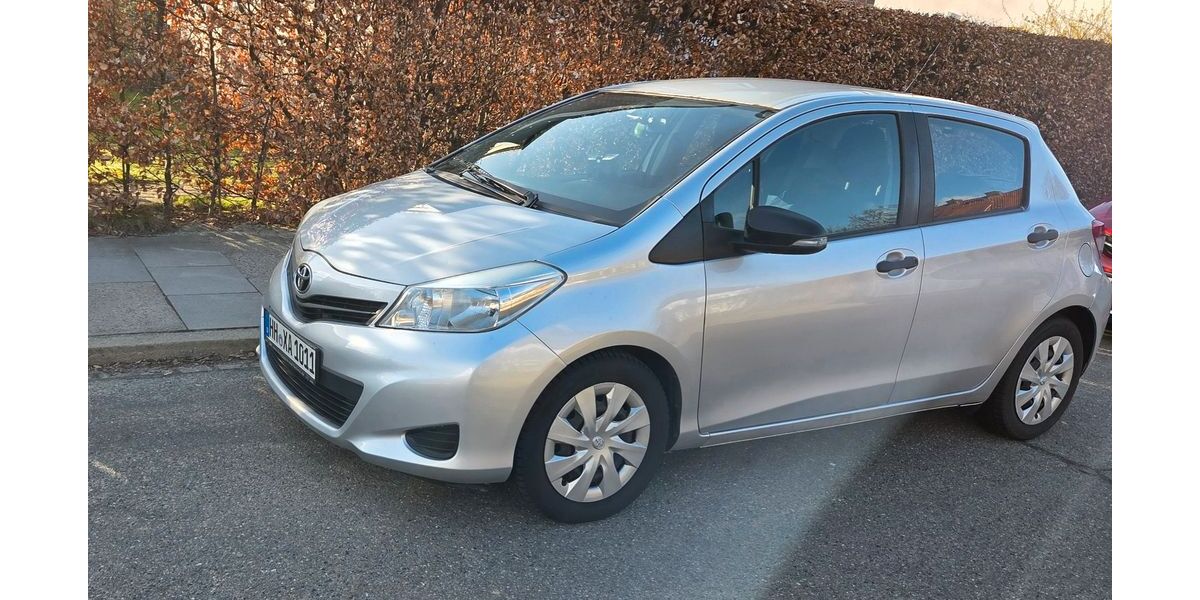 Toyota Yaris 267.000 km 3.400 &euro; Hamburg 21077