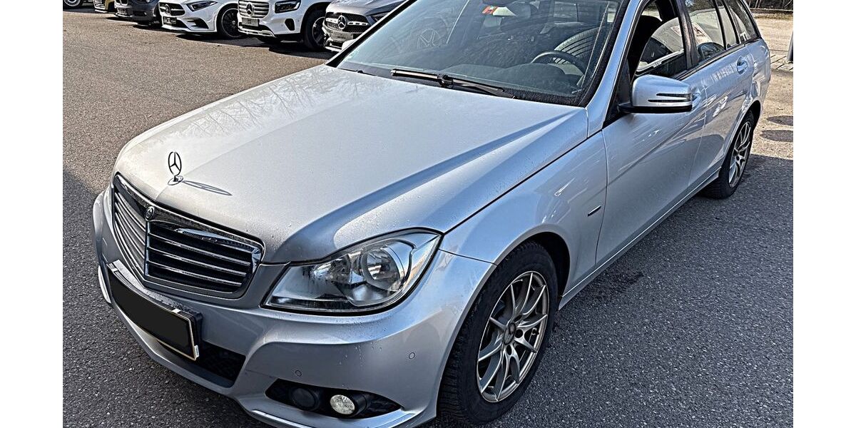 Mercedes-Benz C 220 307.600 km 5.990 &euro; Hamburg 20537