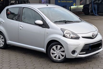Toyota Aygo (X) 90.000 km 6.800 &euro; Harburg 21073