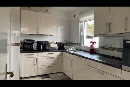 Haus Wedel - 6 Zimmer, 112 m&sup2;, 2.100&euro; | Angebot:24536085