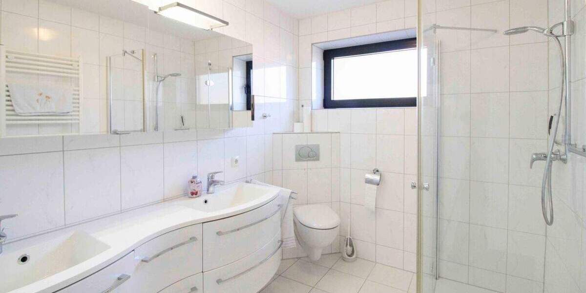 Bungalow Kaltenkirchen - 6 Zimmer, 143 m&sup2;, 499.000&euro; | Angebot:25686907