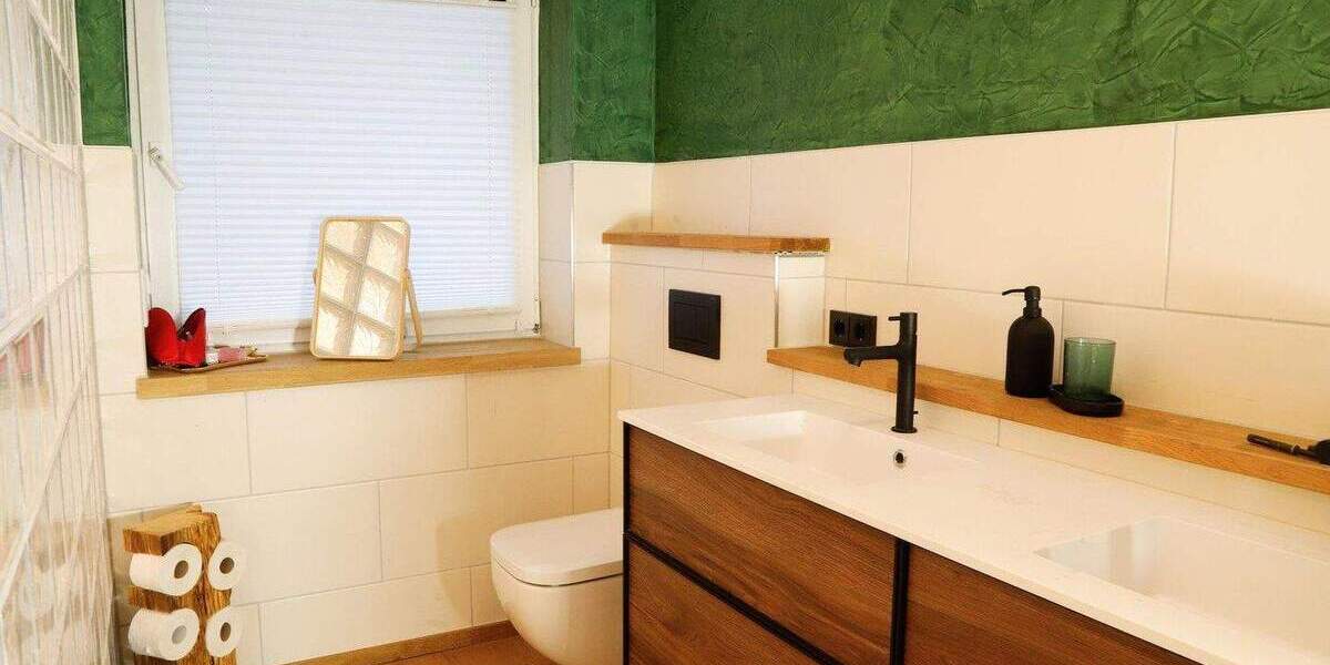 Einfamilienhaus Grünendeich - 6 Zimmer, 244 m&sup2;, 678.000&euro; | Angebot:25654196