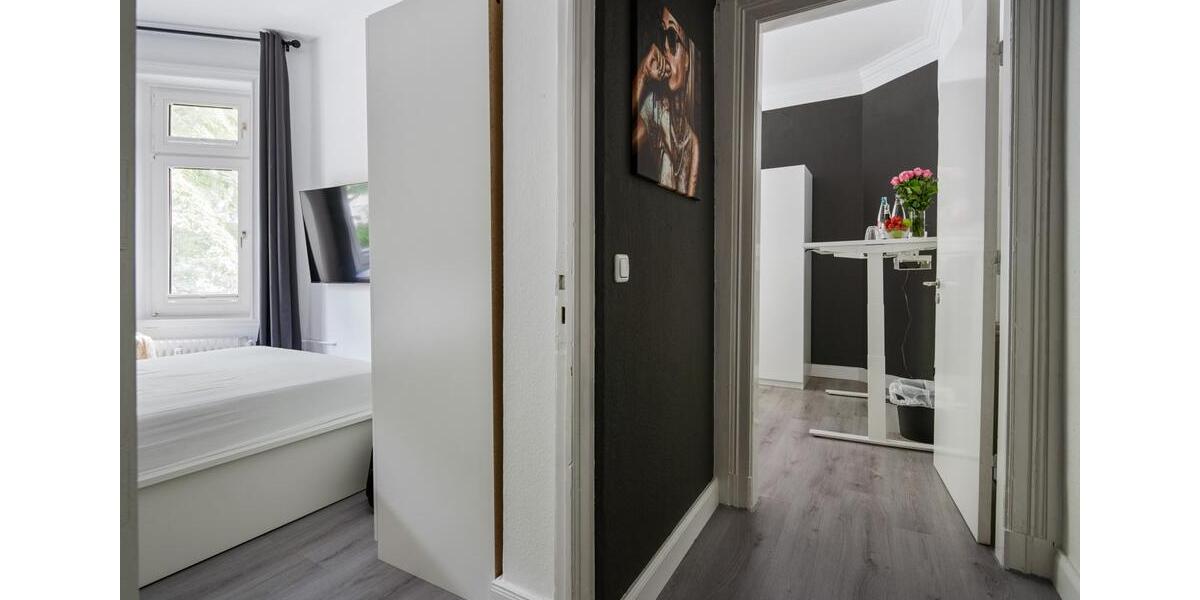 Etagenwohnung Hamburg Winterhude - 2 Zimmer, 45 m&sup2;, 2.200&euro; | Angebot:25752427