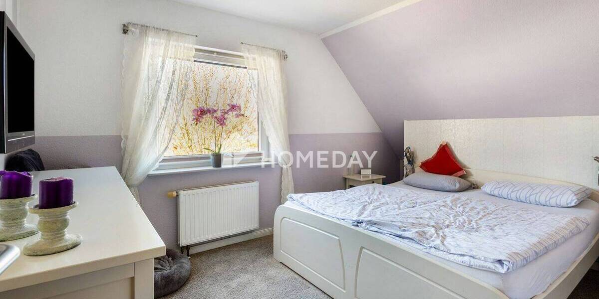 Doppelhaushälfte Pinneberg - 5 Zimmer, 108 m&sup2;, 480.000&euro; | Angebot:26027518