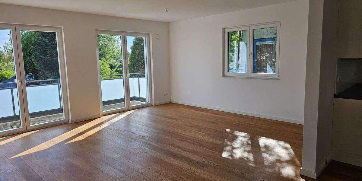 Etagenwohnung Hamburg Bergedorf - 3 Zimmer, 98 m&sup2;, 1.999&euro; | Angebot:25699104