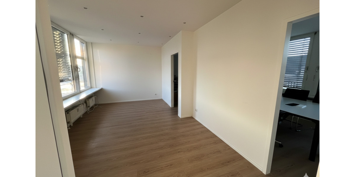 Gewerbeobjekt Hamburg Winterhude - 2.250&euro; | Angebot:25966852