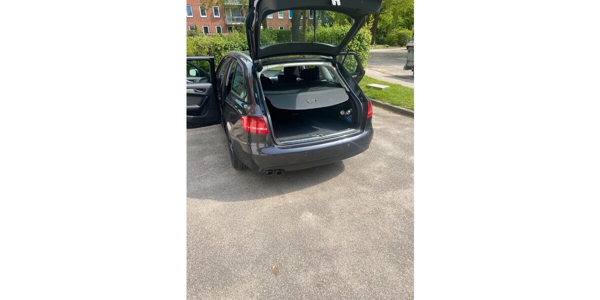 Audi A4 326.433 km 5.500 &euro; Hamburg 20038
