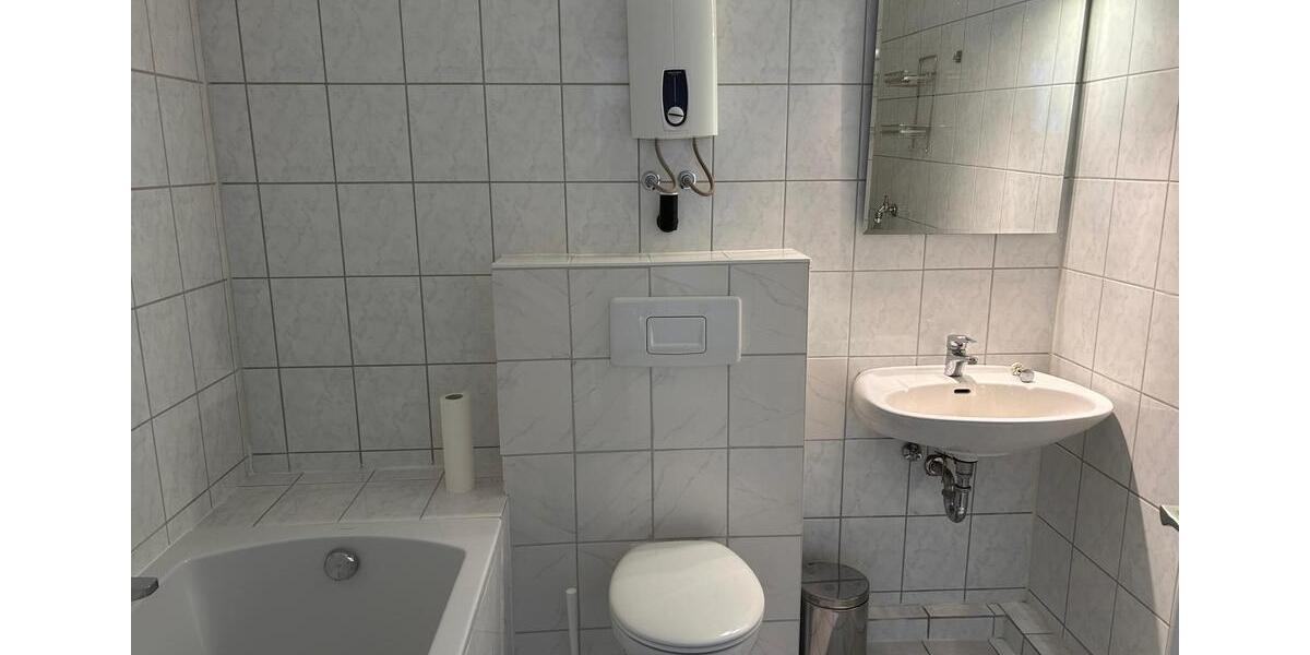 Einfamilienhaus Hamburg Wandsbek - 1 Zimmer, 115 m&sup2;, 675&euro; | Angebot:24189488