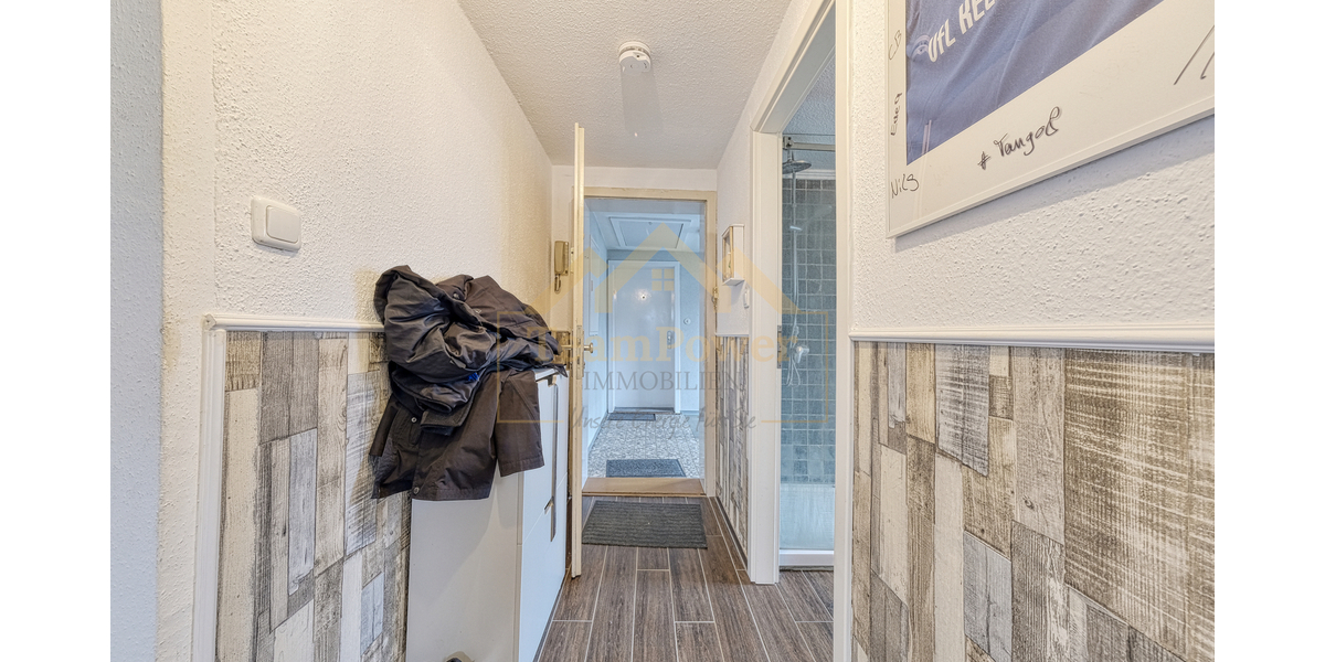 Kapital clever parken– Vermietete Dachgeschosswohnung mit Balkon - Dachgeschoßwohnung Wrist | Angebot:25456611