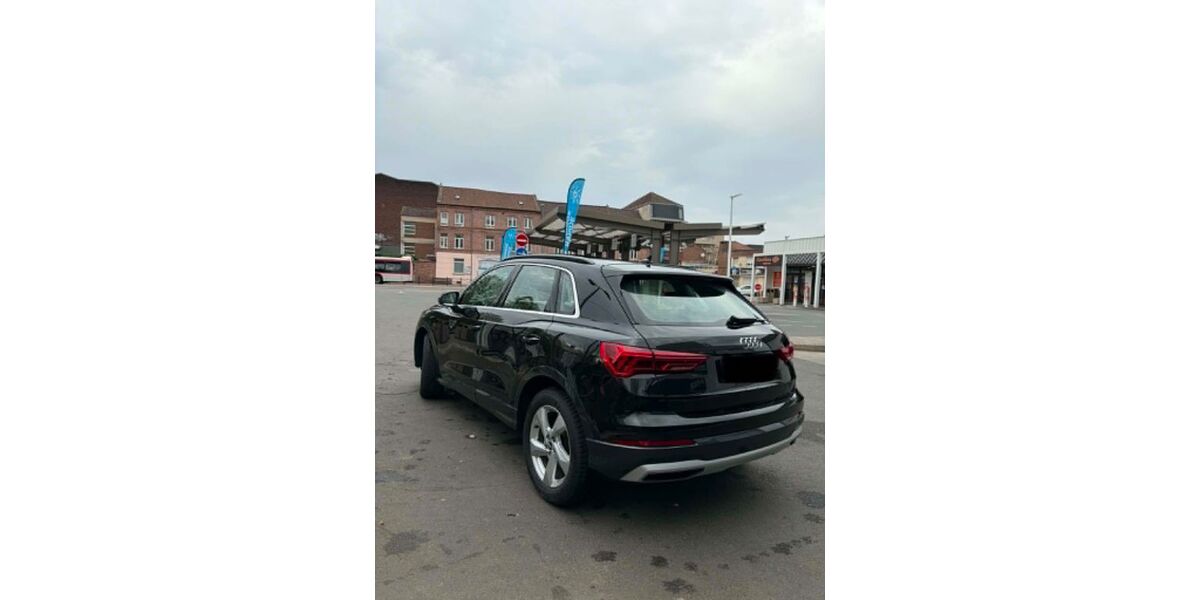 Audi Q3 60.000 km 26.000 &euro; Hamburg 22763
