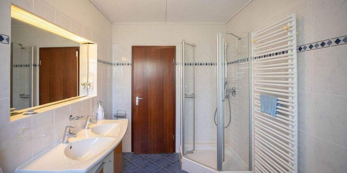 Einfamilienhaus Pinneberg - 5 Zimmer, 128 m&sup2;, 369.000&euro; | Angebot:25668890