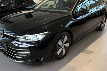VW Passat Variant 26.440 km 33.990 &euro; Tornesch 25436