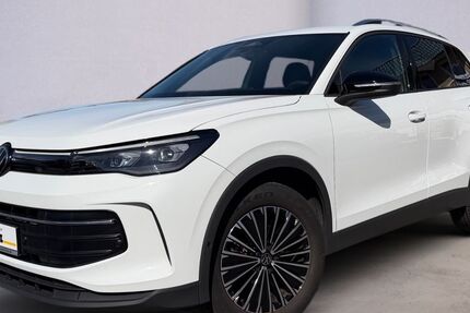 VW Tiguan 9.717 km 35.970 &euro; Bargteheide 22941