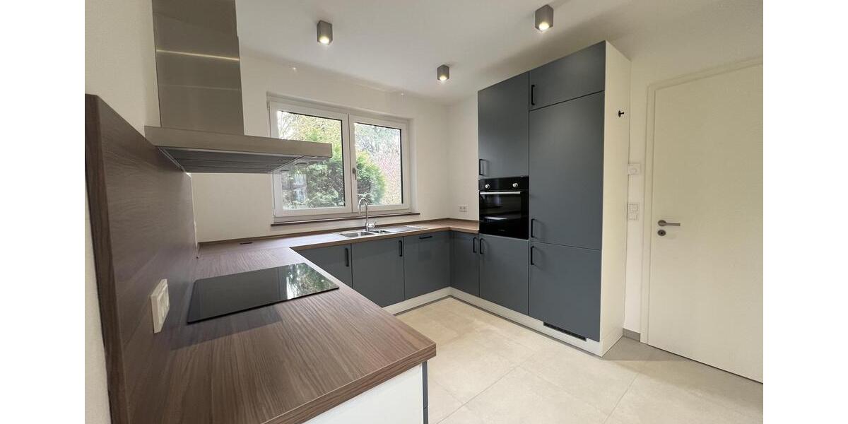 Maisonettenwohnung Hamburg Altona - 6 Zimmer, 142 m&sup2;, 2.982&euro; | Angebot:25967508