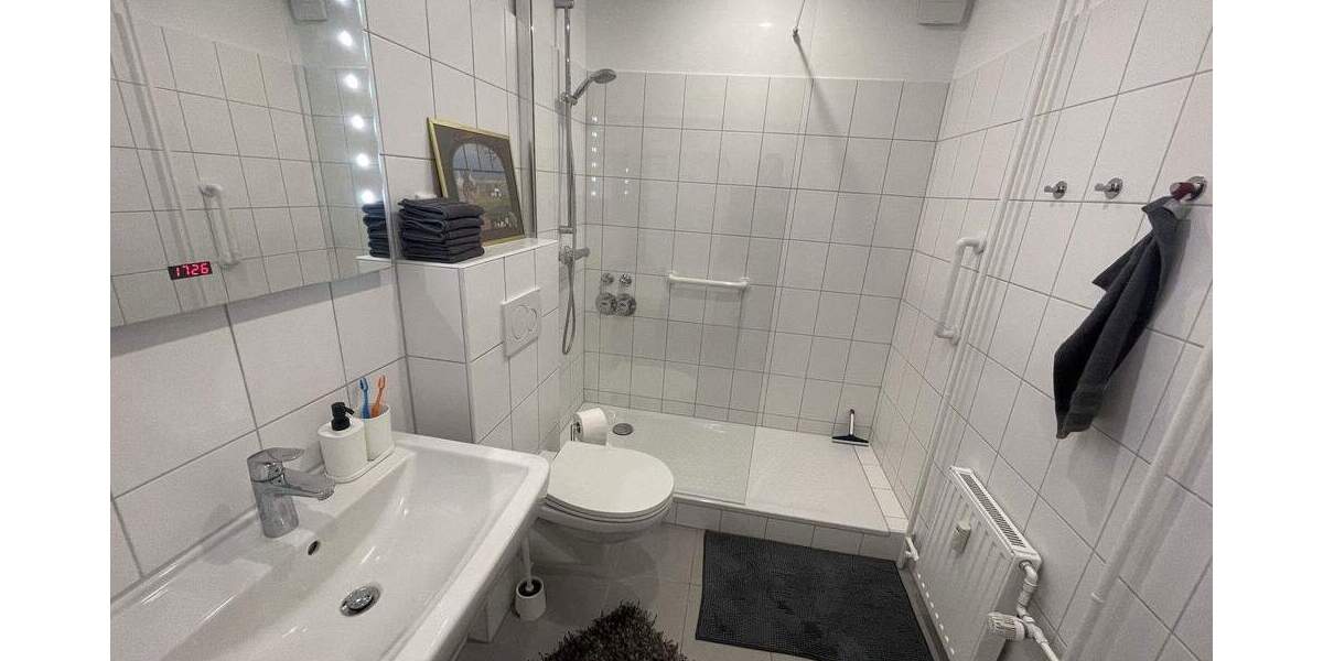 Etagenwohnung Hamburg Rahlstedt - 5 Zimmer, 120 m&sup2;, 3.890&euro; | Angebot:25657547