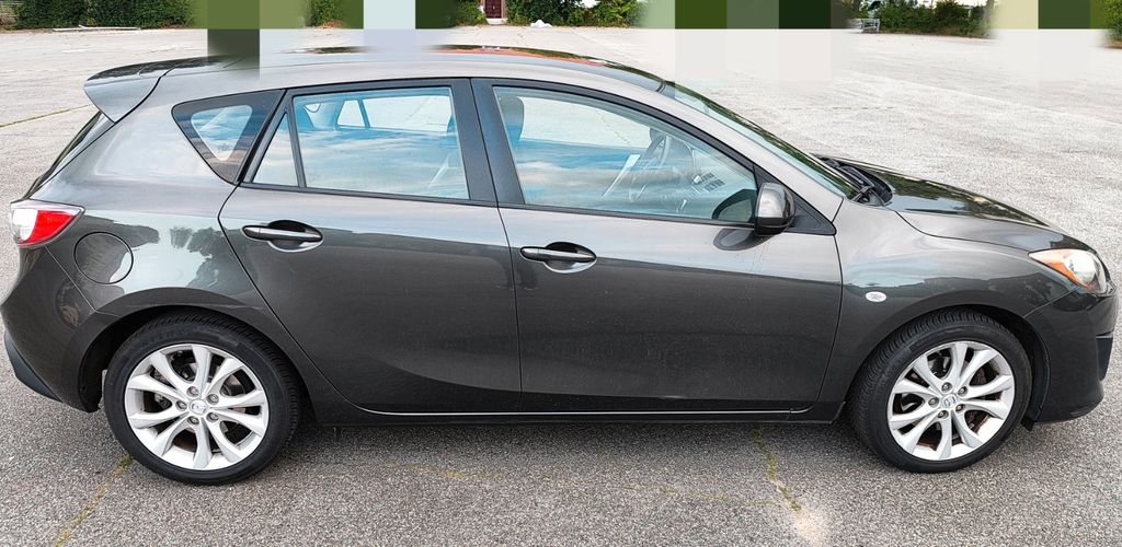 Mazda 3 137.000 km 6.800 &euro; Hamburg 22045