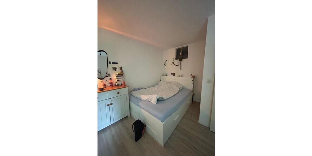 Erdgeschoßwohnung Hamburg Schnelsen - 1 Zimmer, 27 m&sup2;, 550&euro; | Angebot:25876249