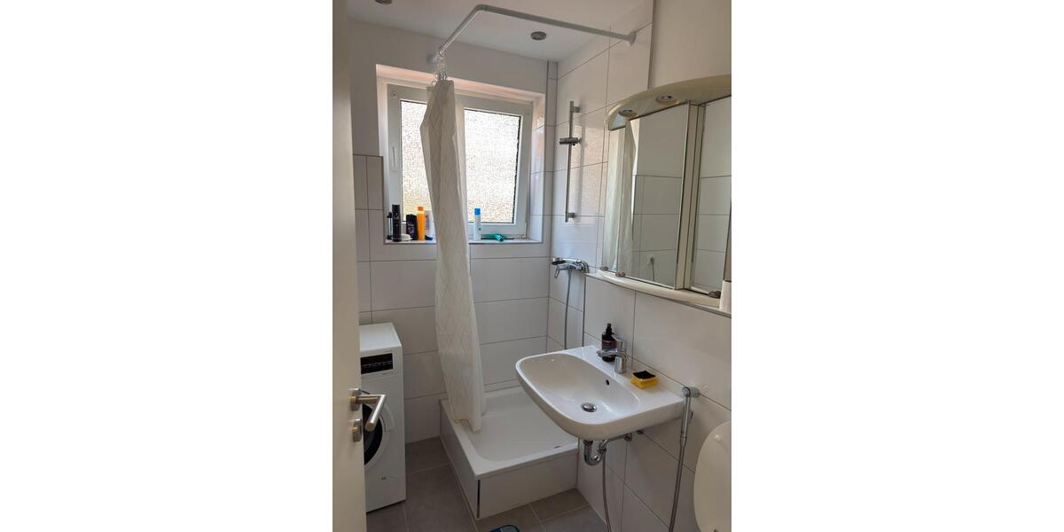 Erdgeschoßwohnung Hamburg Wandsbek - 1 Zimmer, 14 m&sup2;, 650&euro; | Angebot:25262397