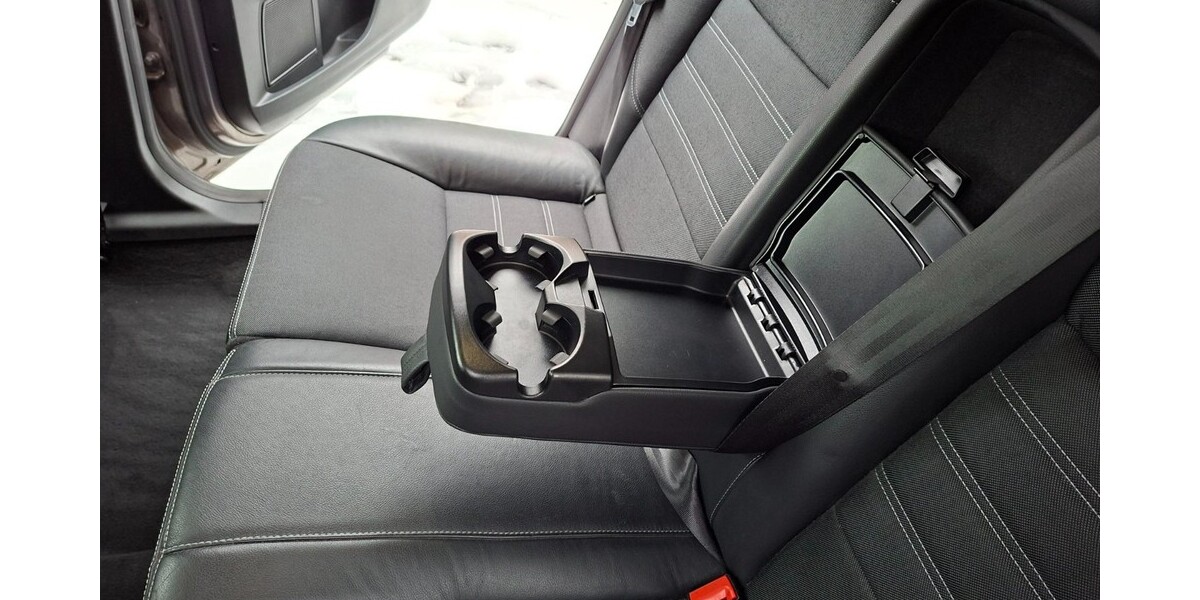 Ford Mondeo 182.000 km 6.500 &euro; Hamburg 20038