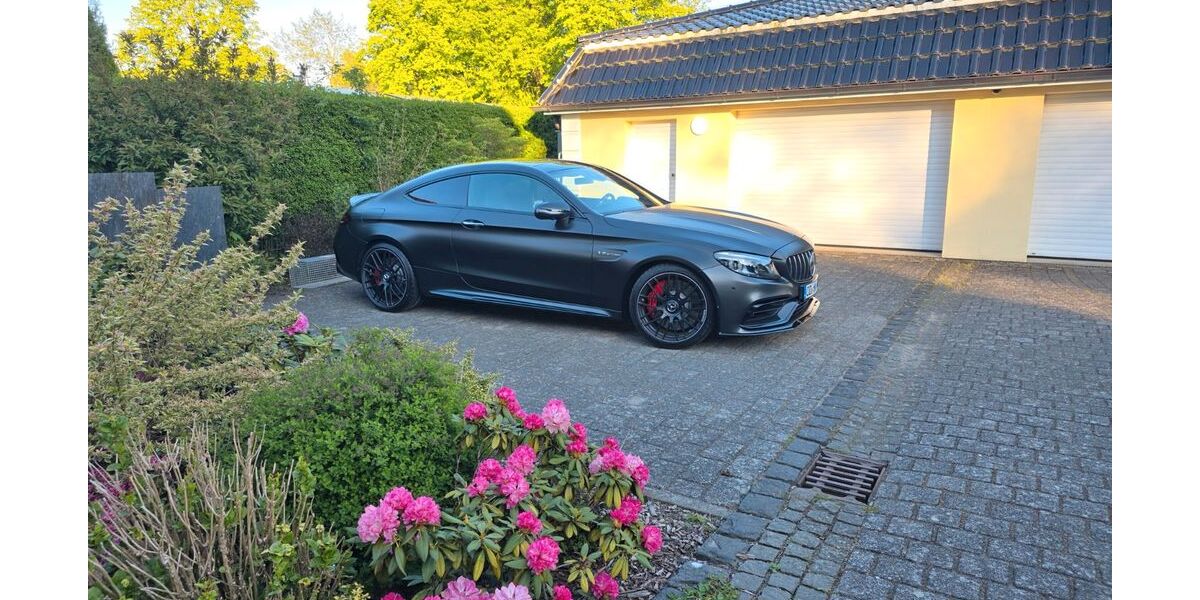 Mercedes-Benz C 63 AMG 5.535 km 94.000 &euro; Steinburg 22964