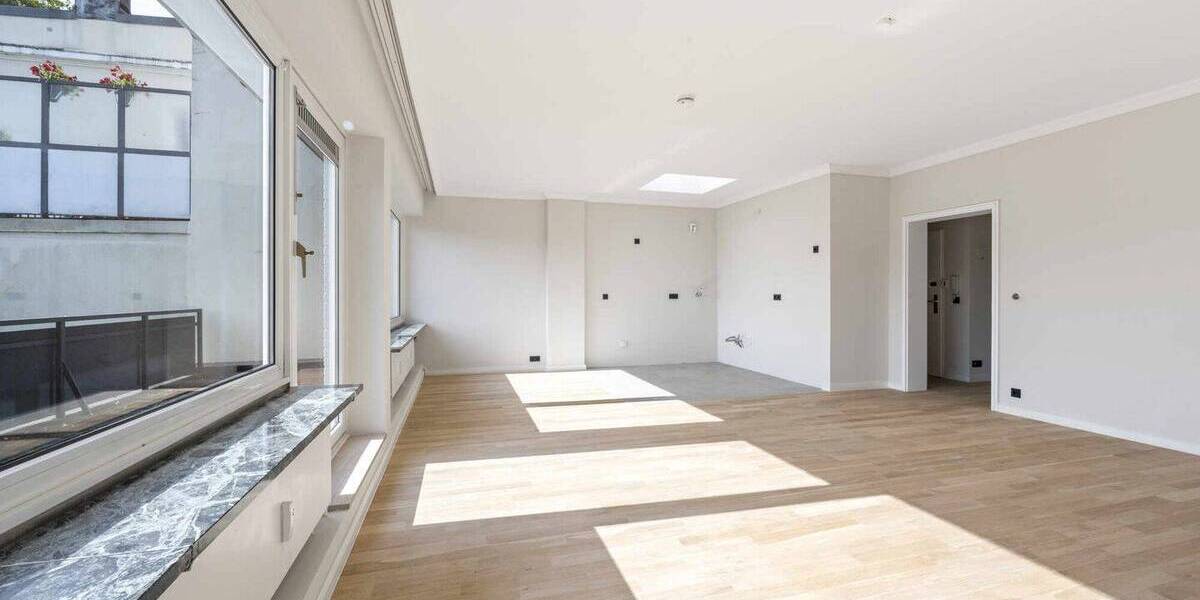 Etagenwohnung Hamburg Winterhude - 2 Zimmer, 92 m&sup2;, 1.098.000&euro; | Angebot:25821075