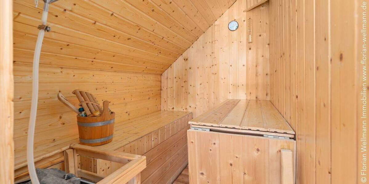 Einfamilienhaus Reinbek - 3 Zimmer, 161 m&sup2;, 670.000&euro; | Angebot:25937607