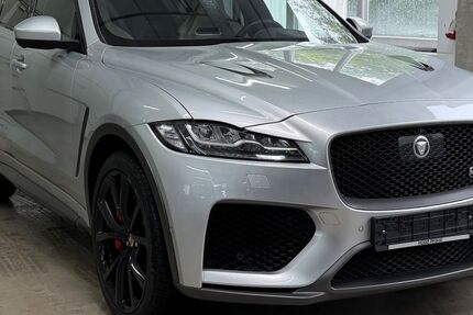 Jaguar F-Pace 71.500 km 38.980 &euro; Hamburg 22043