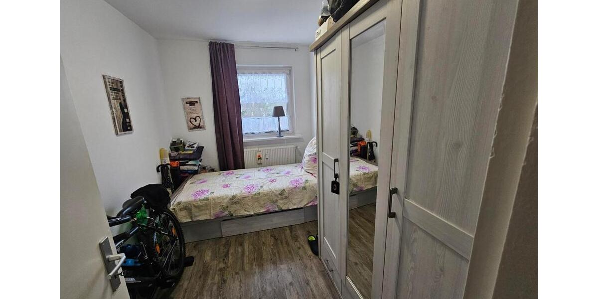 Etagenwohnung Elmshorn - 4 Zimmer, 84 m&sup2;, 990&euro; | Angebot:25902880