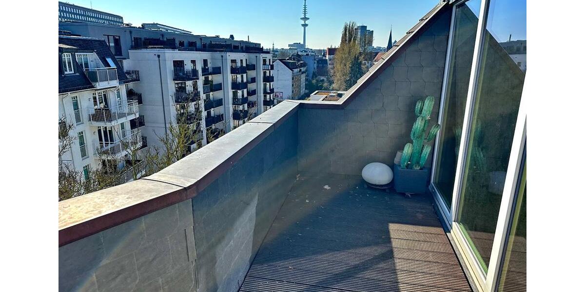 Dachgeschoßwohnung Hamburg Harvestehude - 2 Zimmer, 55 m&sup2;, 550.000&euro; | Angebot:26048259