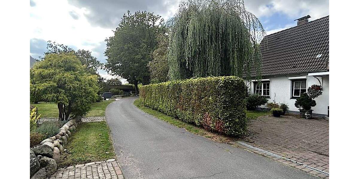 Einfamilienhaus Horst (Holstein) - 7 Zimmer, 216 m&sup2;, 670.000&euro; | Angebot:25726891