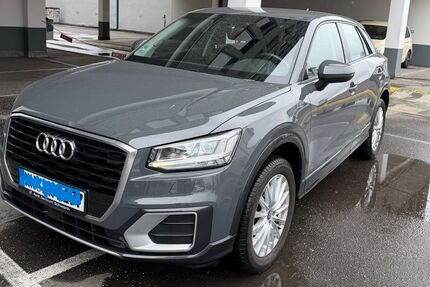 Audi Q2 68.491 km 18.950 &euro; Hamburg 22045