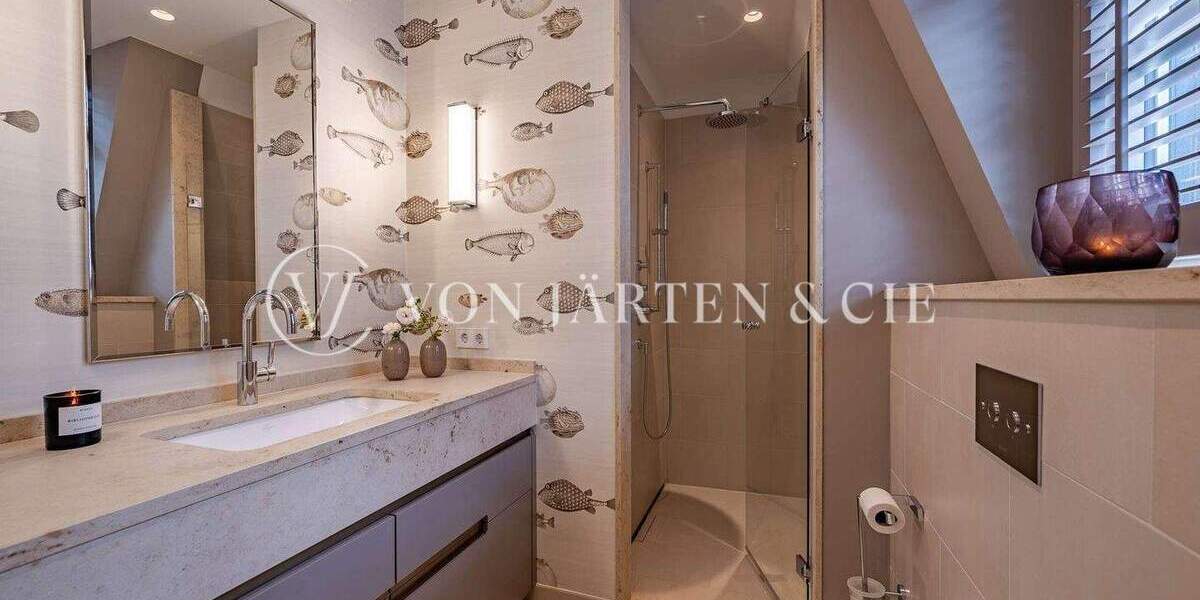 Mehrfamilienhaus, Wohnhaus Hamburg Nienstedten - 5 Zimmer, 242 m&sup2;, 2.890.000&euro; | Angebot:25734040