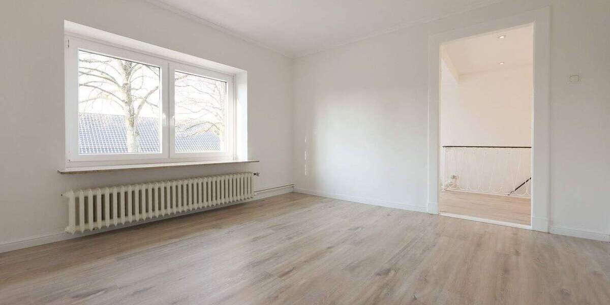 Doppelhaushälfte Bad Bramstedt - 3 Zimmer, 100 m&sup2;, 349.000&euro; | Angebot:25802120