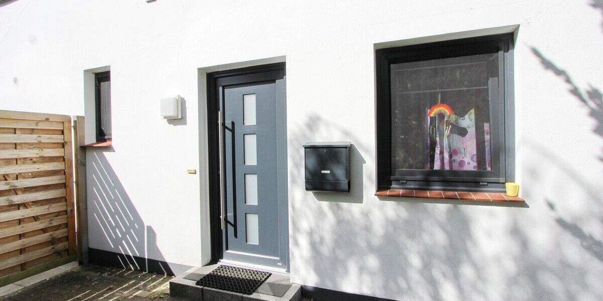 Mehrfamilienhaus, Wohnhaus Barmstedt - 9 Zimmer, 529.000&euro; | Angebot:25743513