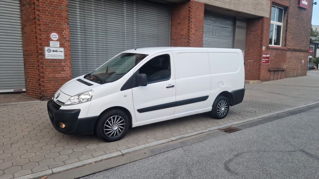 Toyota Proace (Verso) 250.000 km 4.800 &euro; Hamburg 20539