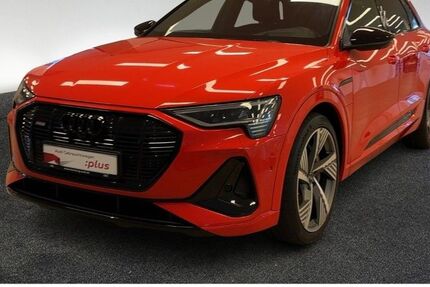 Audi e-tron 66.038 km 33.720 &euro; Hamburg 22419