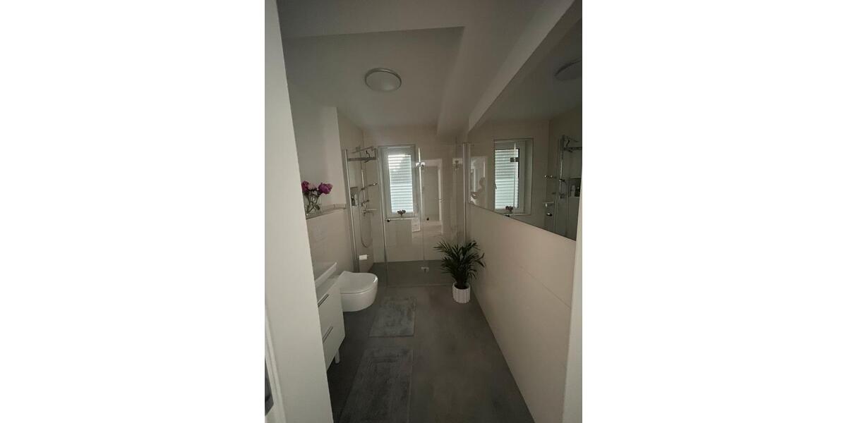 Etagenwohnung Hamburg Hamburg-Mitte - 2 Zimmer, 65 m&sup2;, 1.000&euro; | Angebot:25962055