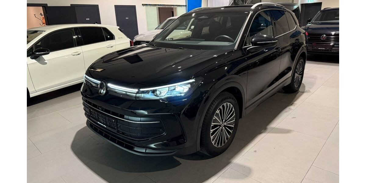 VW Tiguan 25.250 km 33.450 &euro; Tornesch 25436