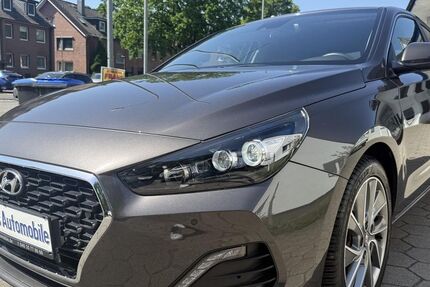 Hyundai i30 55.340 km 17.990 &euro; Norderstedt 22846