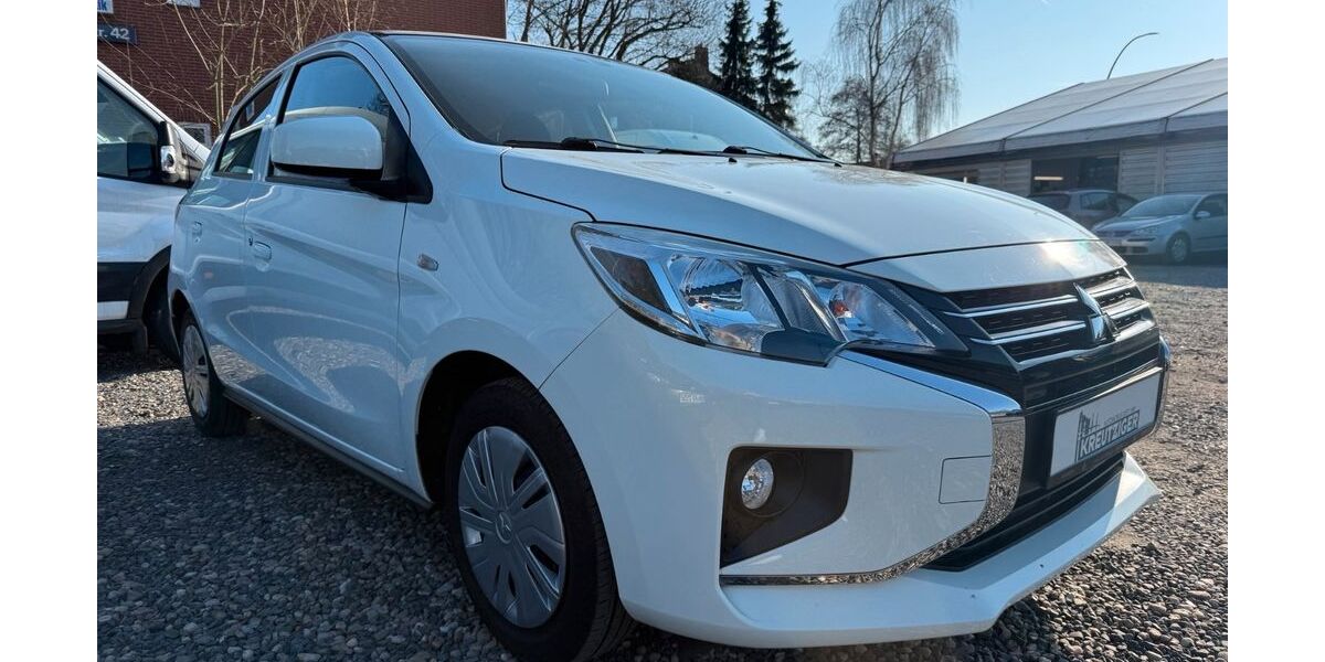Mitsubishi Space Star 19.929 km 9.990 &euro; Hamburg 22179