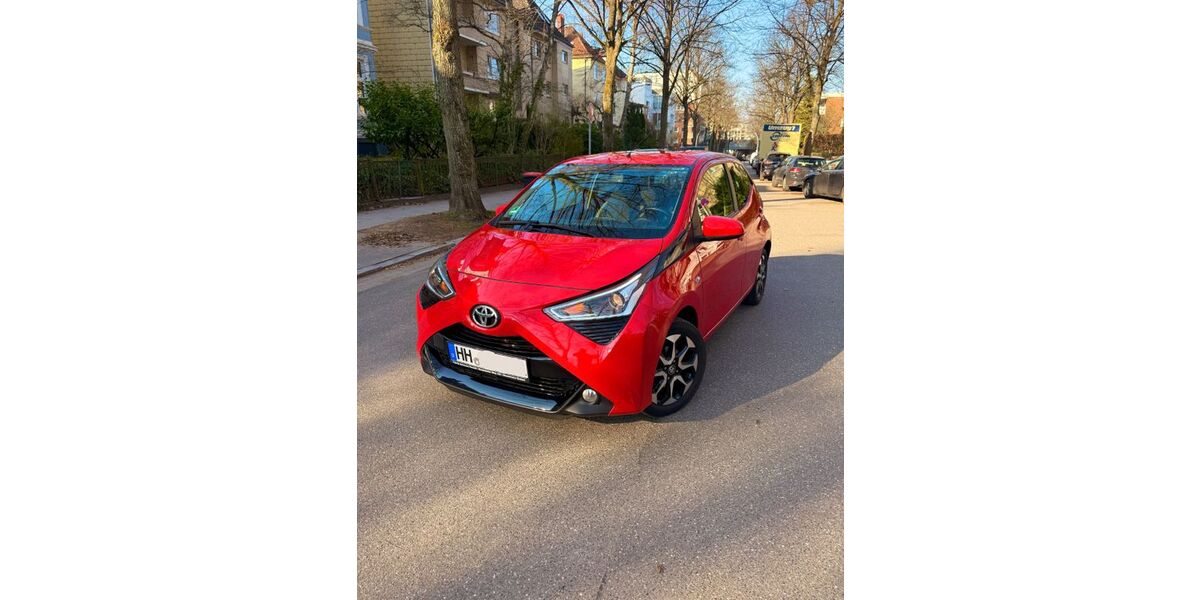 Toyota Aygo (X) 36.000 km 10.500 &euro; Hamburg 22089