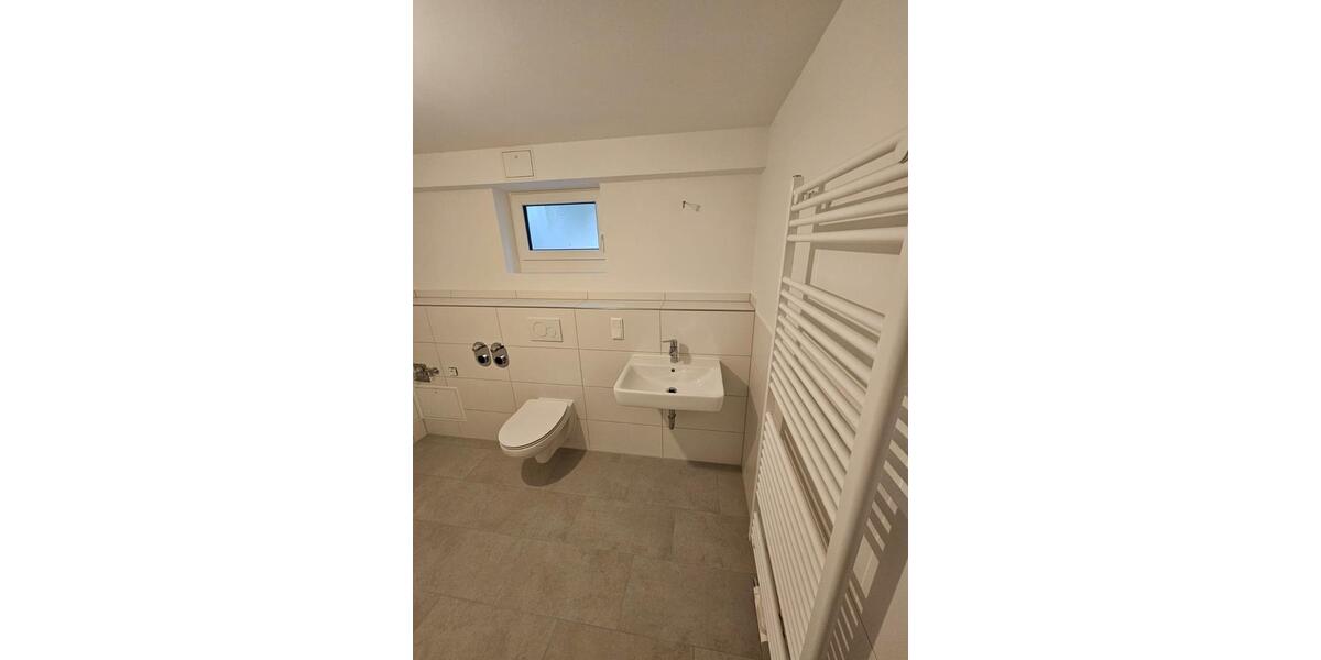 Etagenwohnung Hamburg Harburg - 2 Zimmer, 65 m&sup2;, 970&euro; | Angebot:25821987