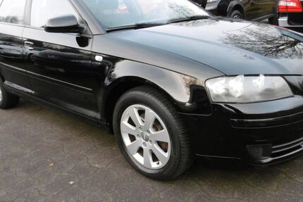 Audi A3 187.379 km 5.890 &euro; Hamburg 22459