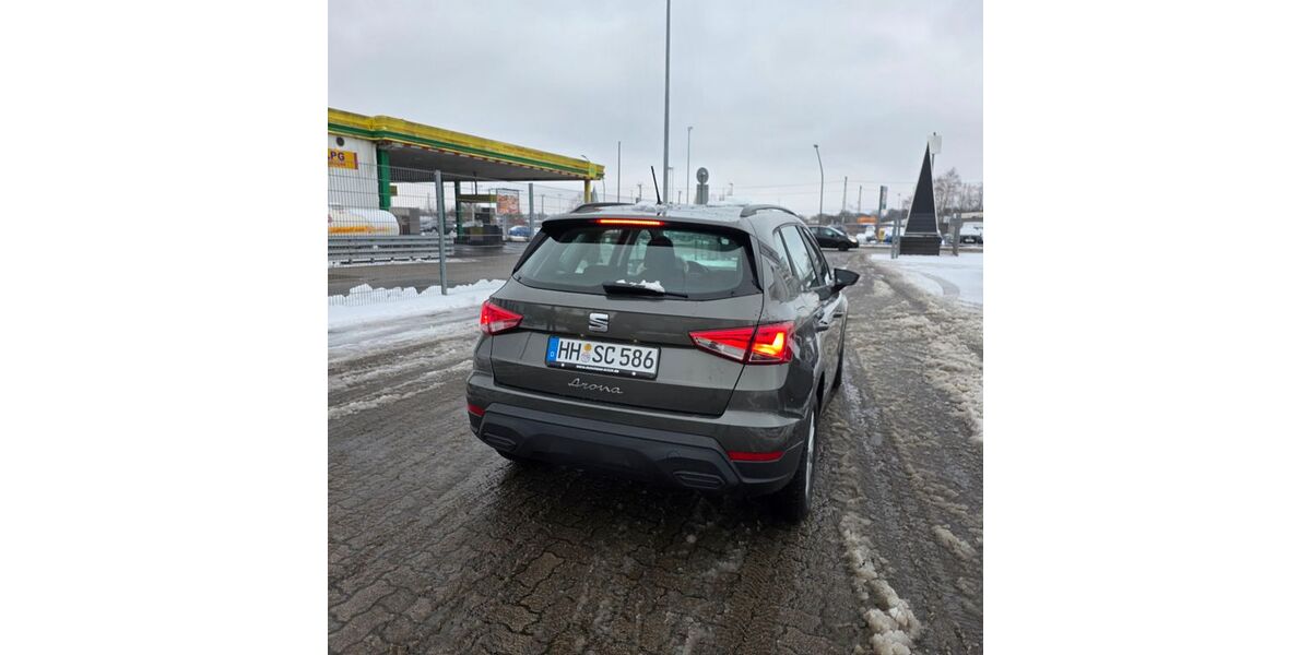Seat Arona 13.000 km 18.300 &euro; hamburg 21029