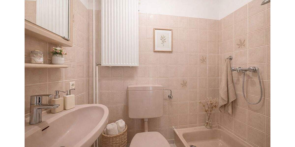 Etagenwohnung Hamburg Marienthal - 2 Zimmer, 81 m&sup2;, 429.000&euro; | Angebot:25701456