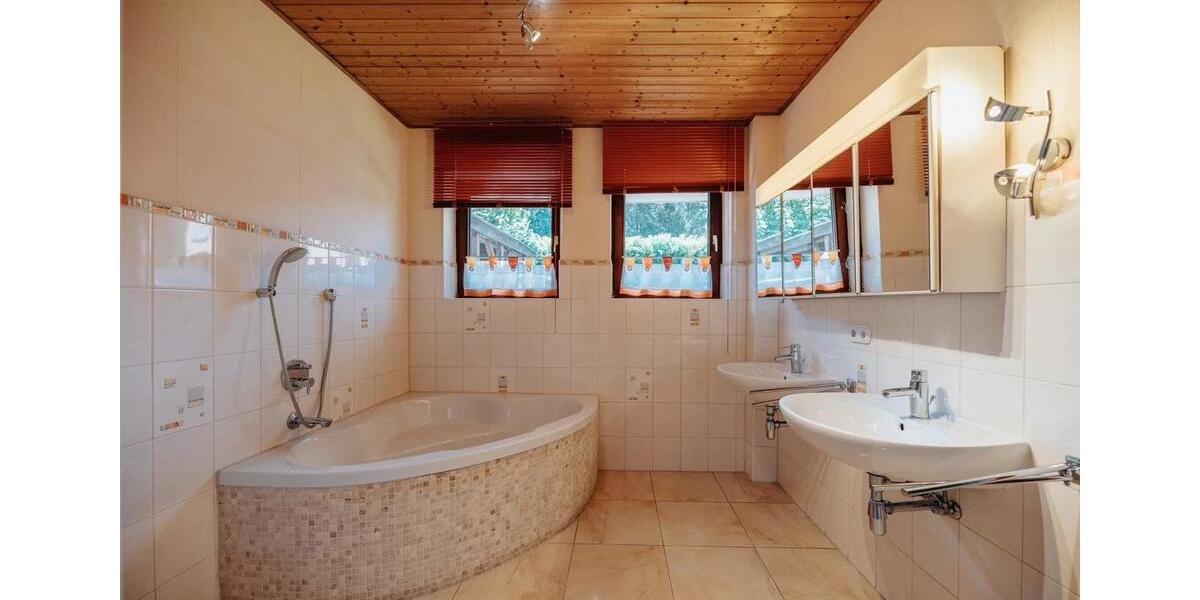 Einfamilienhaus Quickborn - 5.5 Zimmer, 200 m&sup2;, 649.000&euro; | Angebot:26047446